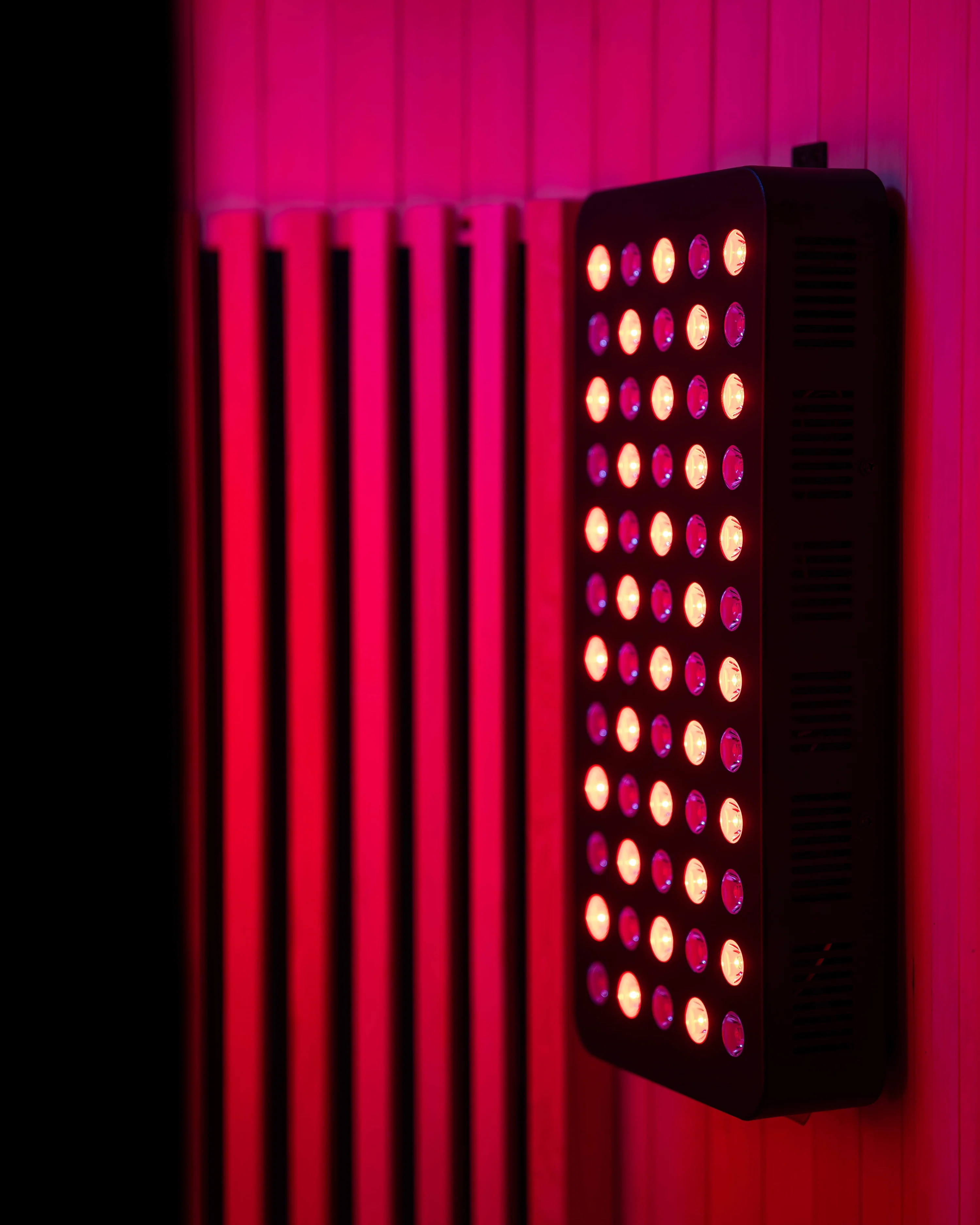 Sun Home Pod™ 1-Person Red Light & Infrared Sauna - Image 19